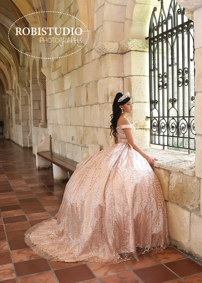 Elegance Portrait Photography