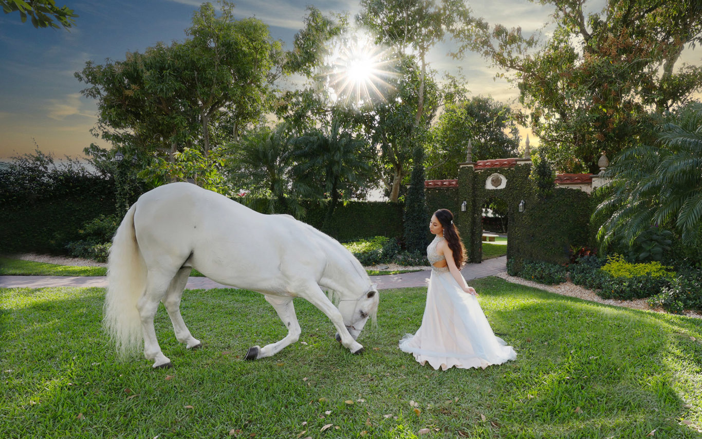Quinceanera Dress Colors Meaning - image quinceanera-photography-miami-robi-studio_slide-3-e1640169870623 on https://old.robistudio.com